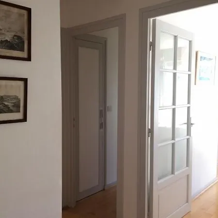 Toledo : Vue Sur Les Arbres En Centre Ville Apartamento