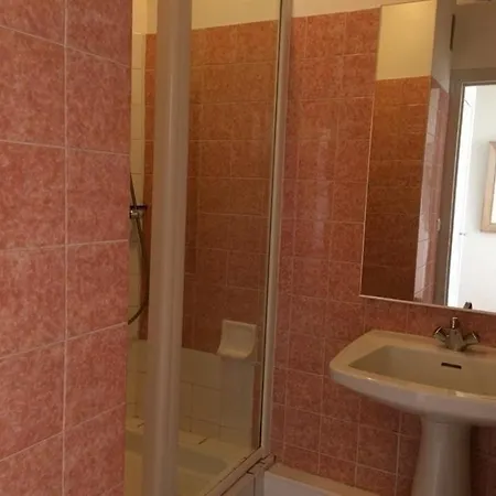 Apartamento Toledo : Vue Sur Les Arbres En Centre Ville